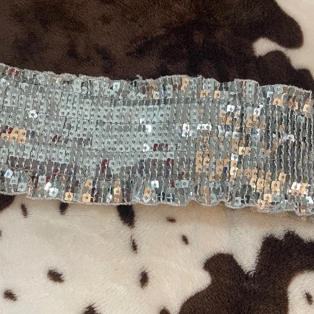Silver Sequin ruffle elastic vintage 1x belt